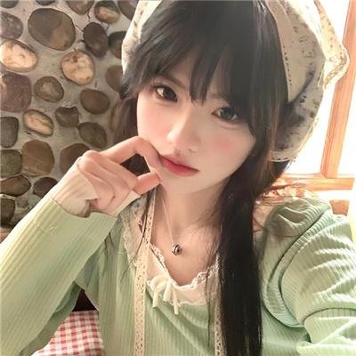 爱在春光乍现时封面