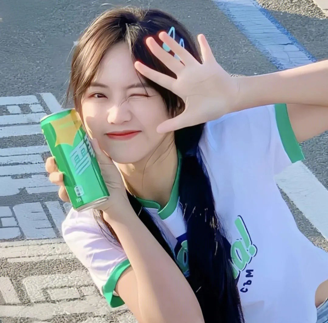 唱爆女子监狱封面