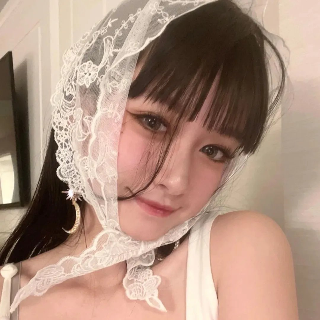 束缚封面